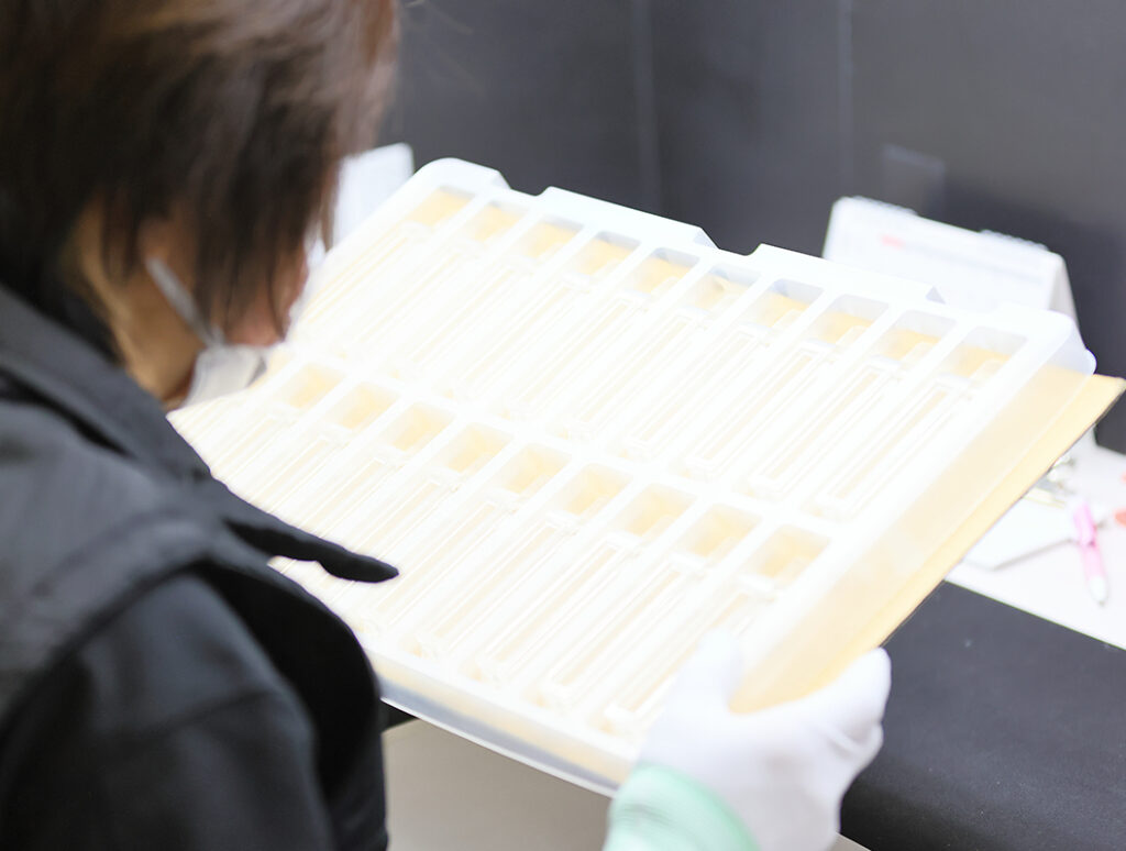 豊和化学で働く姿